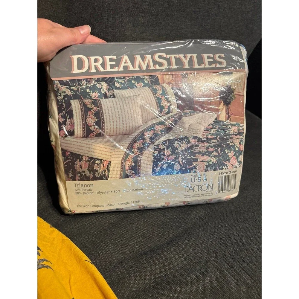 Dreamstyles vintage Trianon floral 4 piece queen sheet set cottagecore rose nwt